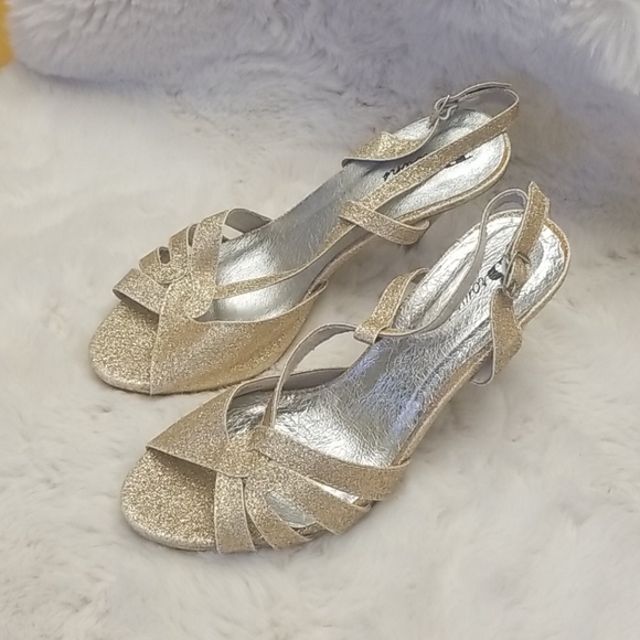 Brown's Gold sparkle slingback 8 - Picture 3 of 3